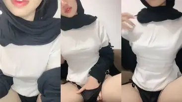 Gadis Bispak Jakarta Cantik Pasrah Kasur Anal poster